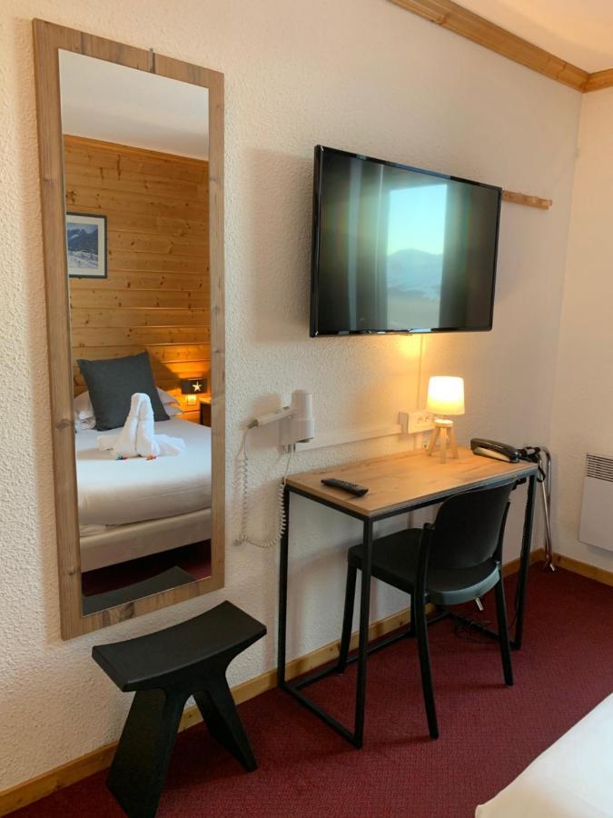 Hotel Emeraude ペイゼ・ナンクロワ エクステリア 写真